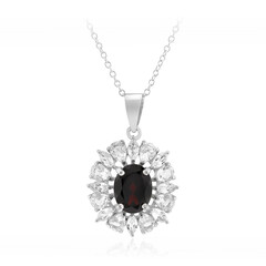 Collar en plata con Granate