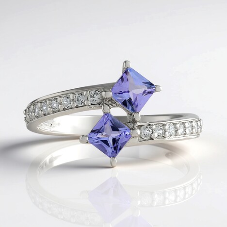 Anello in argento con Tanzanite