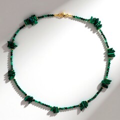 Collana in argento con Malachite