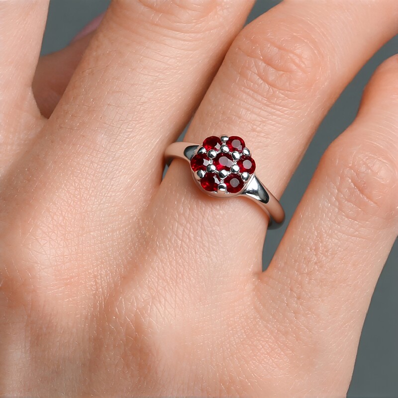 Zilveren ring met Tanzania robijnen (MONOSONO COLLECTION)