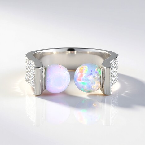Anello in argento con Opale di Welo (de Melo Essence)