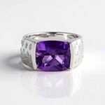 Anello in argento con Ametista Siberiana (de Melo)