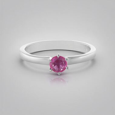 Zilveren ring met een roze saffier