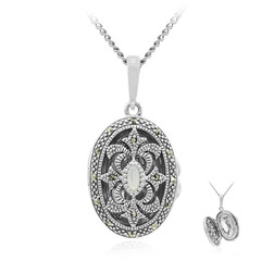 Collar en plata con Nácar
