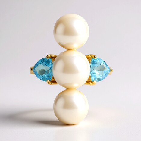 Anello in oro con Perla Bianca dei Mari del Sud (Michelle Albala)