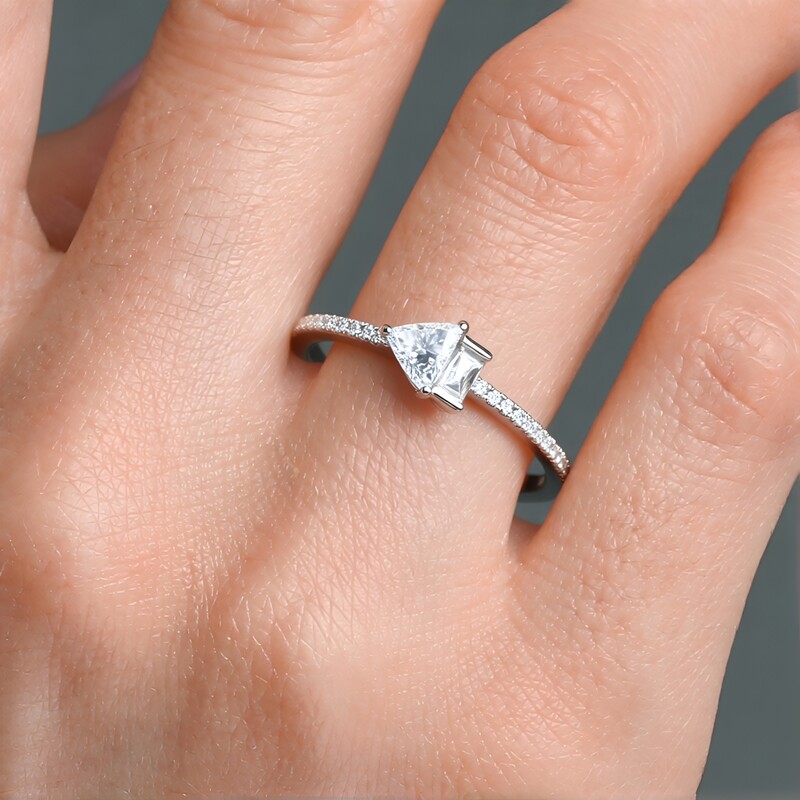 VS2 (H) Brillant-Goldring (CIRARI)