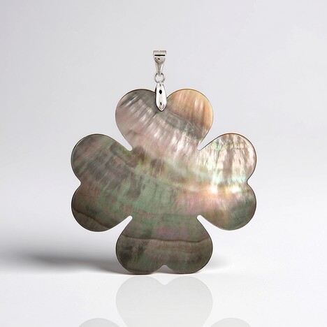 Pendentif en argent et Nacre