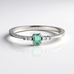 Anello in argento con Smeraldo Colombiano