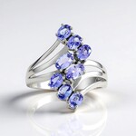 Anello in argento con Tanzanite