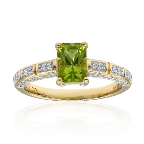 Arizona-Peridot-Goldring (Amanda Adkins)