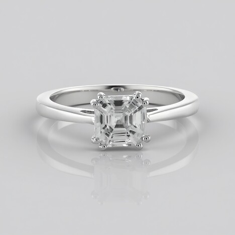 Anello in argento con Zircone
