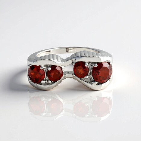 Anello in argento con Granato Mozambico (SAELOCANA)