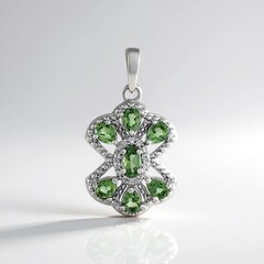 Ciondolo in argento con Apatite Verde