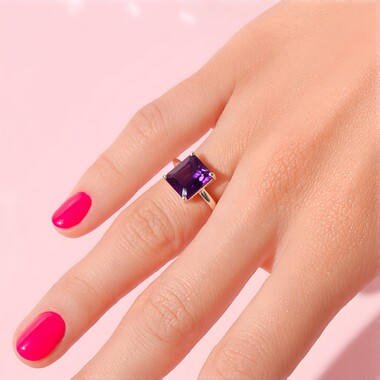 Anillo en plata con Amatista