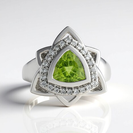 Anello in argento con Peridoto