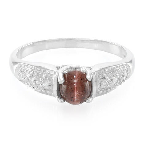 Zilveren ring met een kattenoog-scapoliet