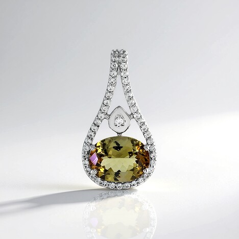 Ciondolo in oro con Tanzanite Gialla (non riscaldata)