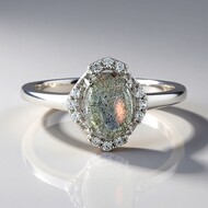 Anillo en plata con Labradorita rosa de Maniry