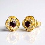 Orecchini in oro con Rubino Mozambico AAA (CIRARI)