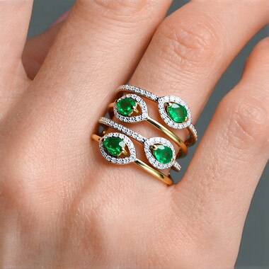 Anillo en oro con Esmeralda de Zambia (SUHANA)