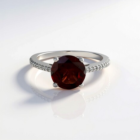 Anello in argento con Granato Mozambico