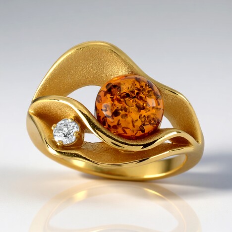Anello in argento con Ambra Baltica Cognac (dagen)