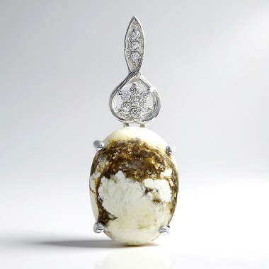 Ciondolo in argento con Magnesite