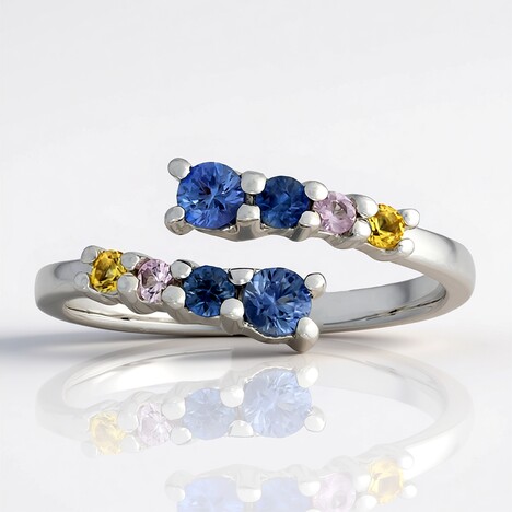 Bague en argent et Saphir bleu de Ceylan