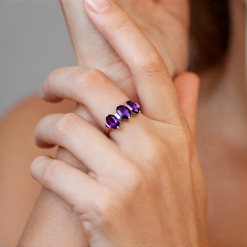 Anello in argento con Ametista Zambiana