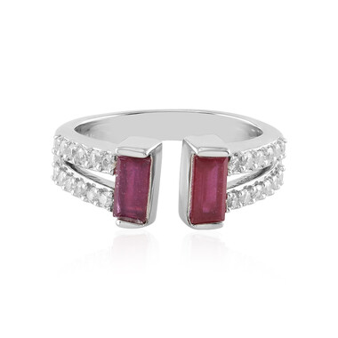Anello in argento con Rubino del Madagascar