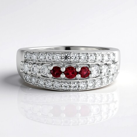 Bague en argent et Spinelle rouge noble