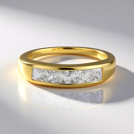 Anello in argento con Zircone
