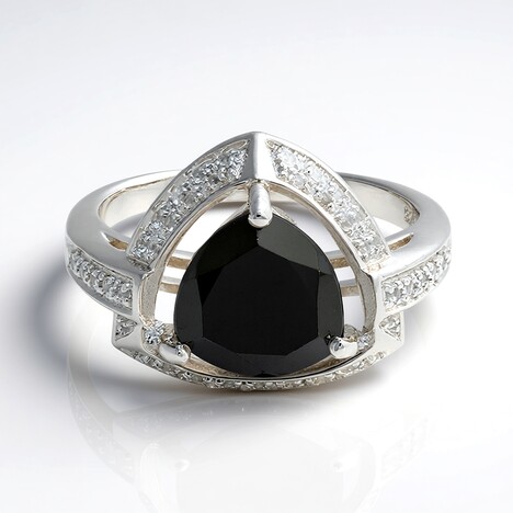 Anello in argento con Ematite Nera