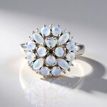 Anello in argento con Opale di Welo