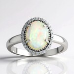 Anello in argento con Opale Australiano