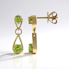Orecchini in oro con Sfene Capelinha