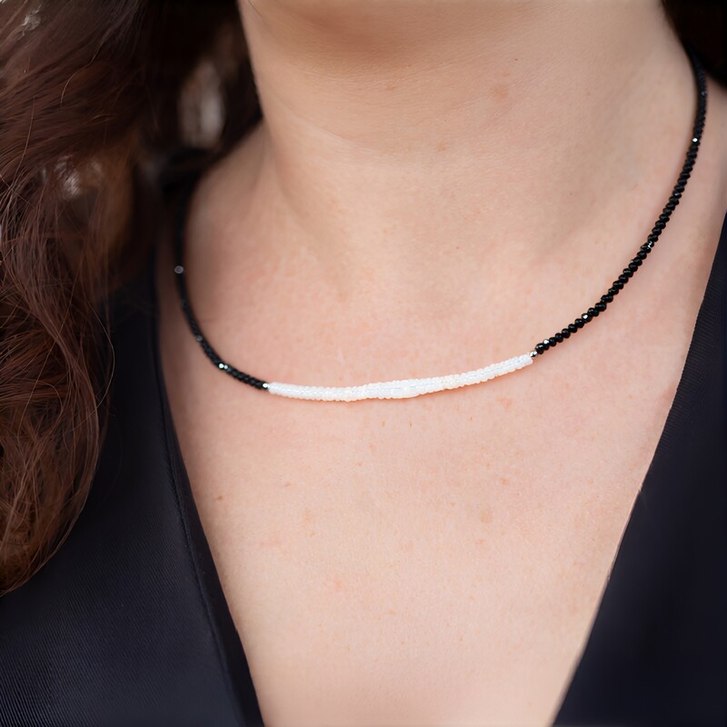 Collana in argento con Spinello Nero