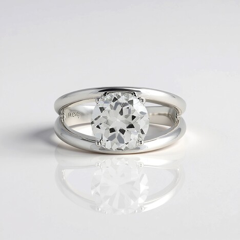Anello in argento con Topazio Bianco