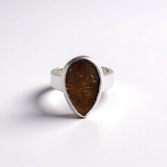Anello in argento con Agata Muschiata Marrone