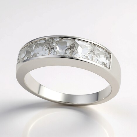 Anello in argento con Danburite