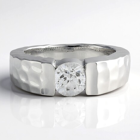 Anello in argento con Zircone