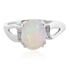 Zilveren ring met een Welo-opaal