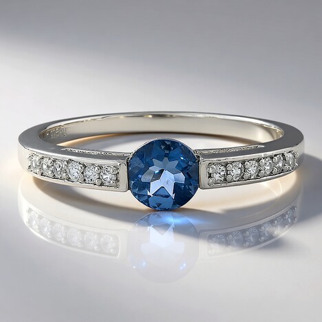 Anello in argento con Fluorite Cangiante