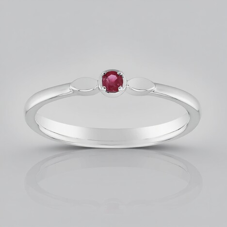 Anello in argento con Berillo Rosso