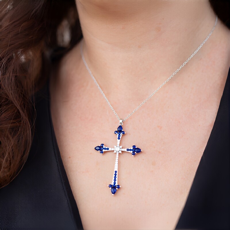 Collier en or et Saphir bleu de Ceylan (CIRARI)