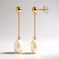 Gouden oorbellen met Witte zoetwater kweekparels