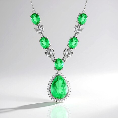 Collana in argento con Quarzo Verde Smeraldo