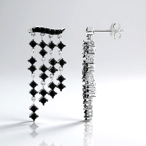 Orecchini in argento con Spinello Nero