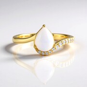 Bague en argent et Opale Welo