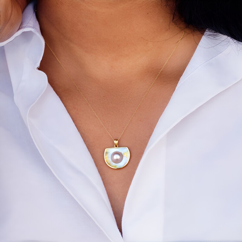 Colgante en plata con Perla Mabe (Bali Barong)